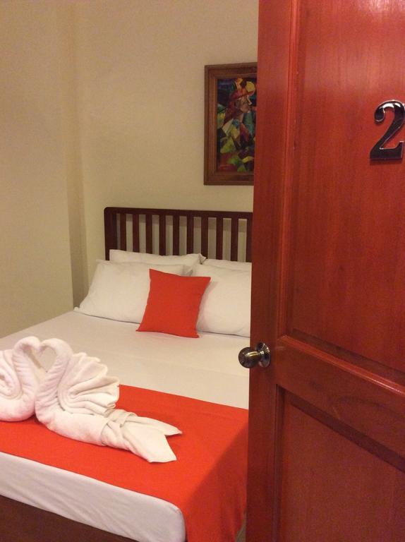 Bed and Breakfast Casa Roces Legazpi Zimmer foto