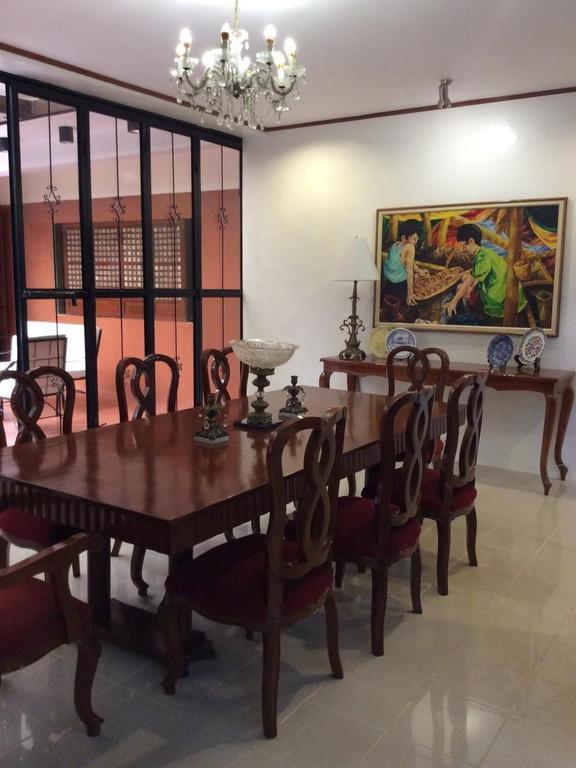 Bed and Breakfast Casa Roces Legazpi Exterior foto